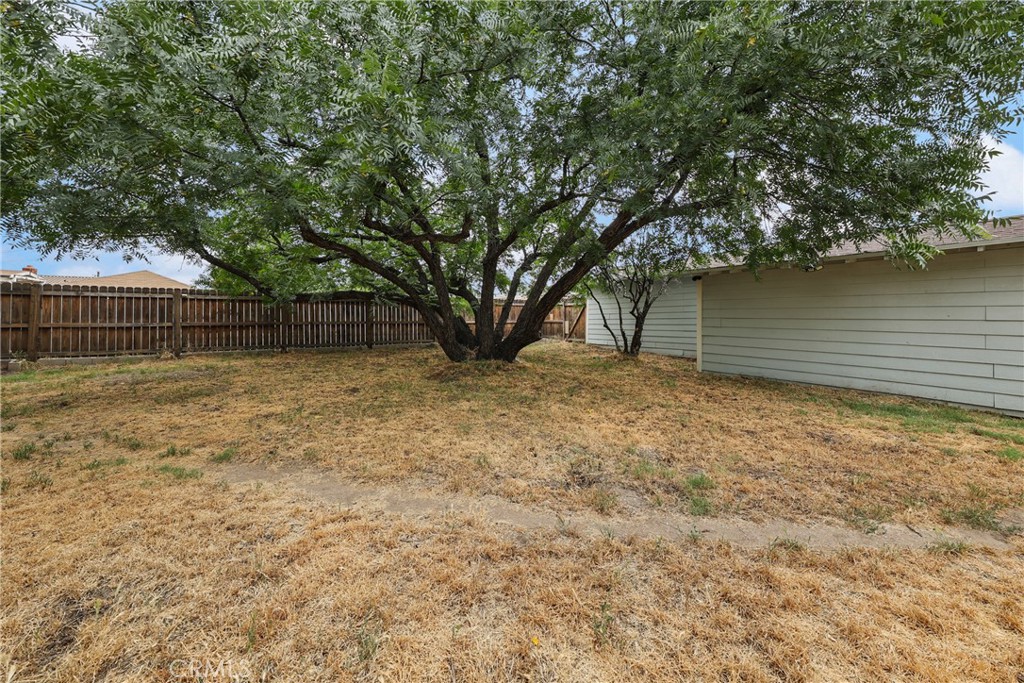 2696 N Sierra Way