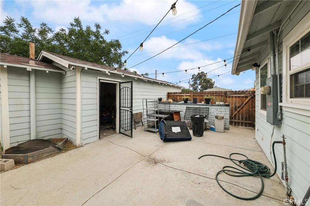 2696 N Sierra Way