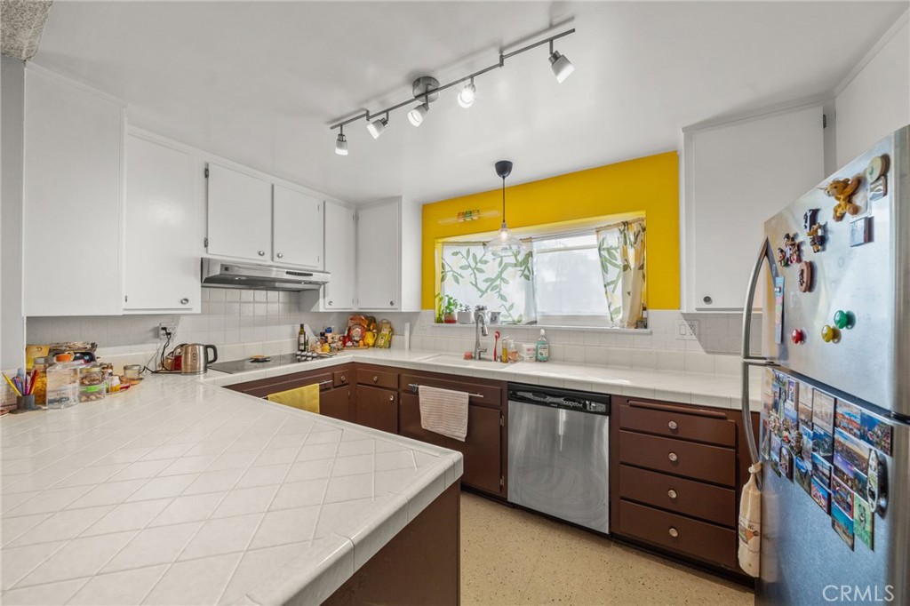 5110 East Atherton Street 57