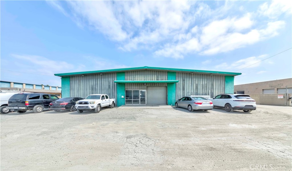 13649 Rosecrans Avenue