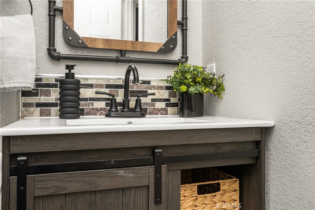 24343 Landover Road 139