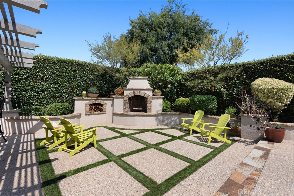 1225 Carlsbad Street