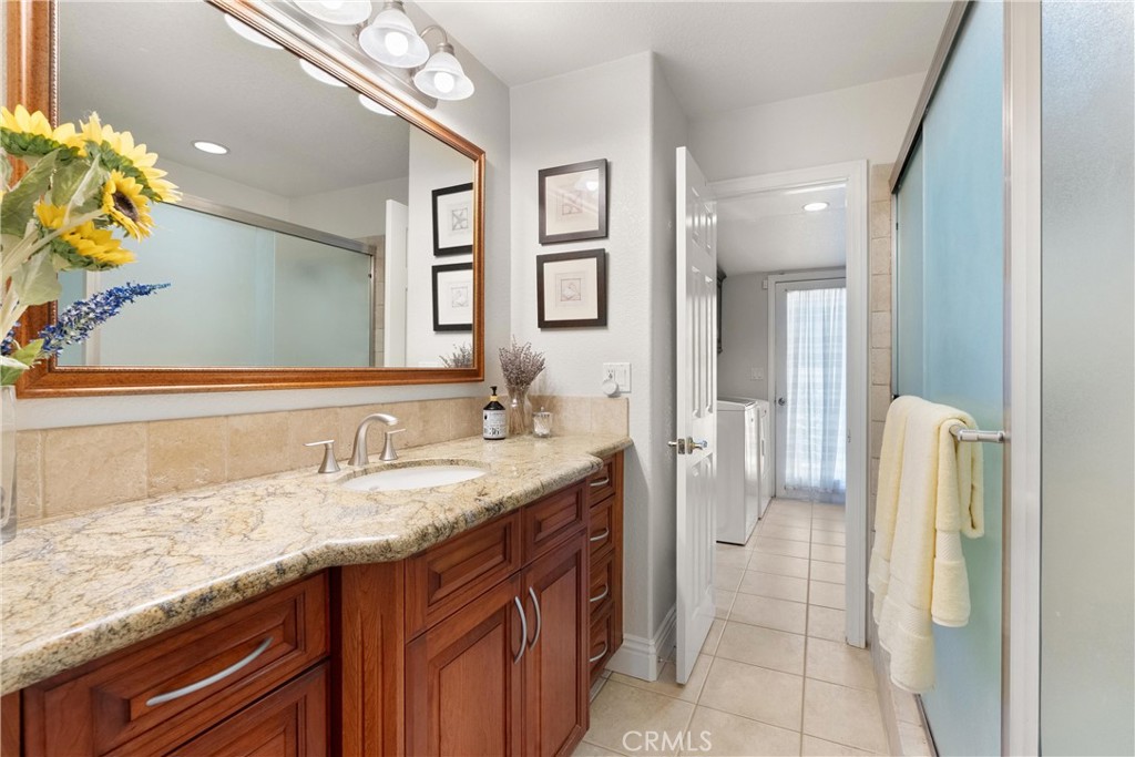 1225 Carlsbad Street