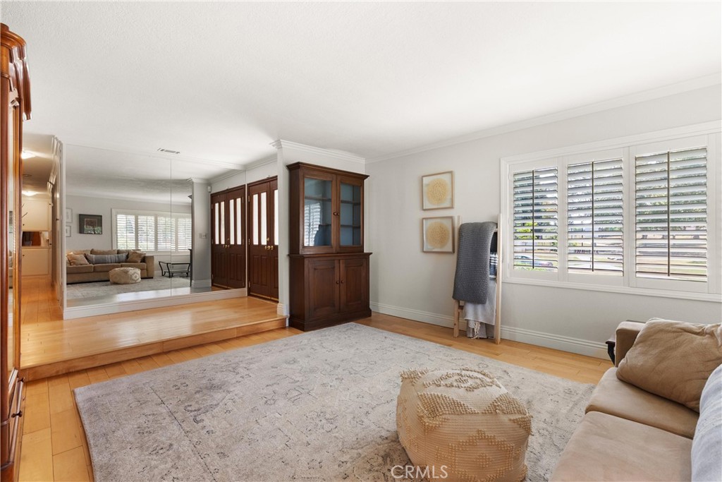 1225 Carlsbad Street