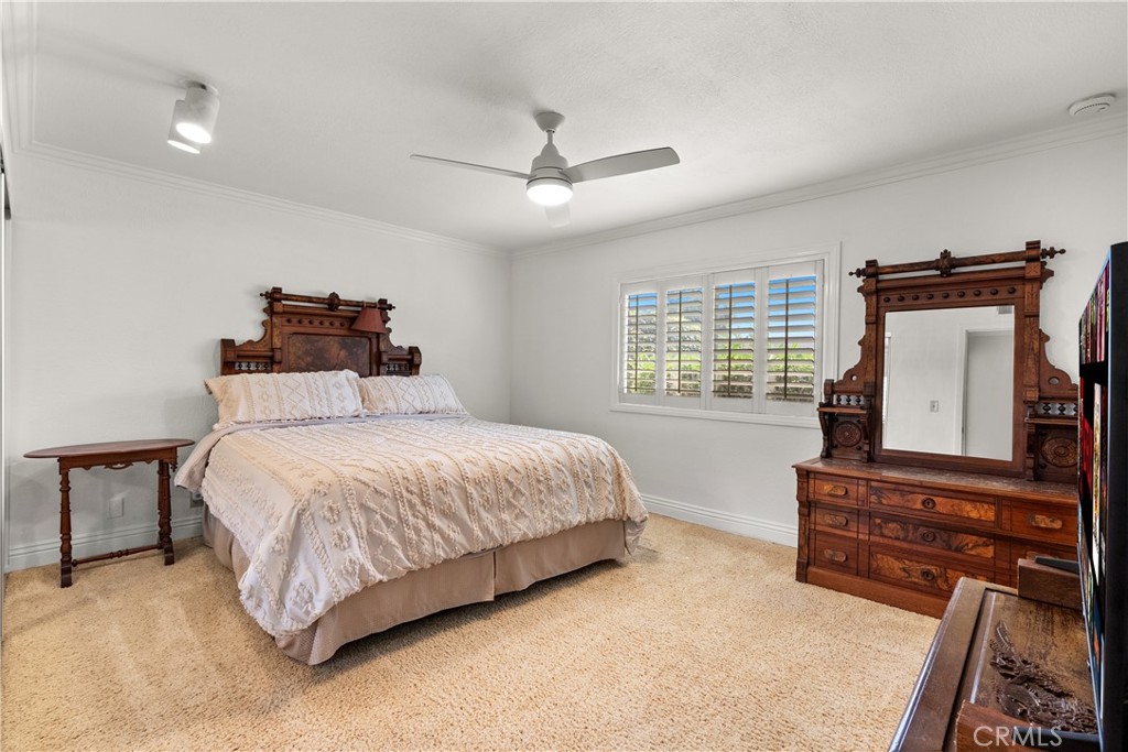 1225 Carlsbad Street