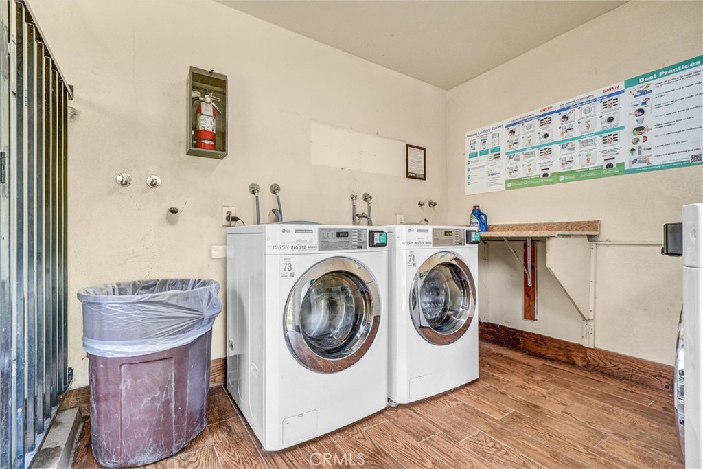 711 W 1st Street E105