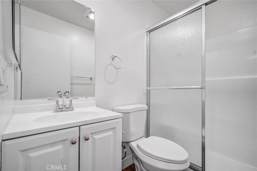 711 W 1st Street E105