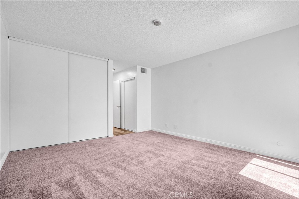 711 W 1st Street E105