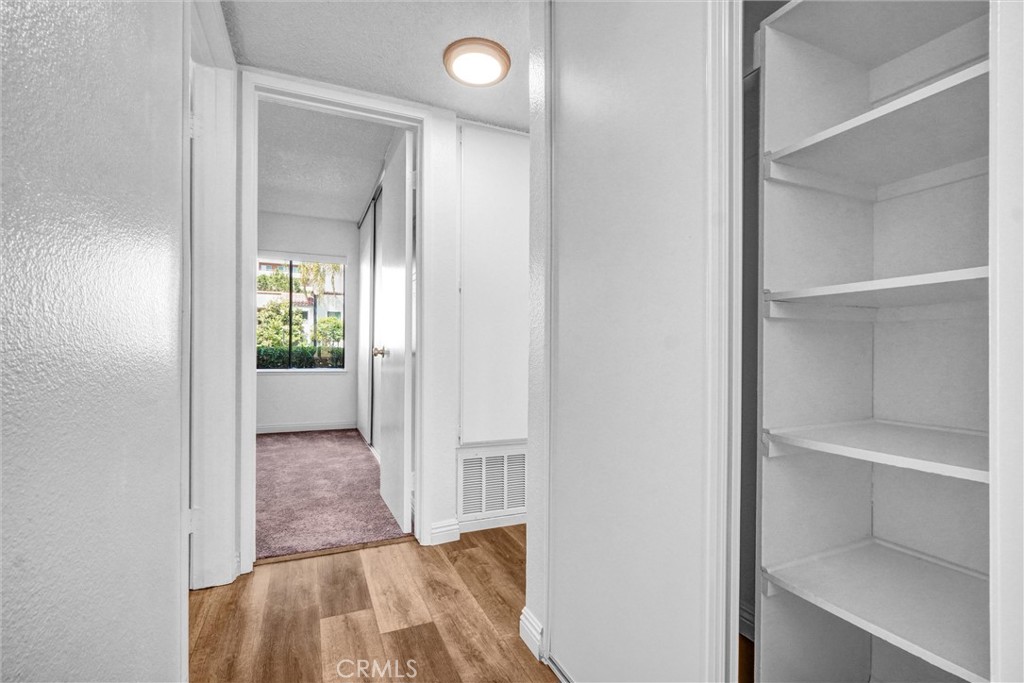 711 W 1st Street E105