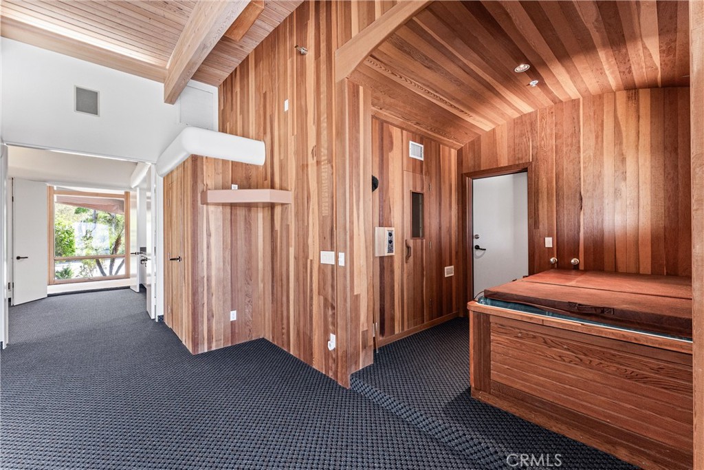 2360 Boulder Bluffs Court
