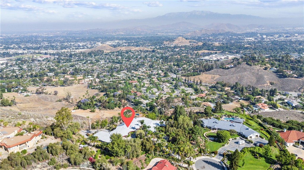 2360 Boulder Bluffs Court