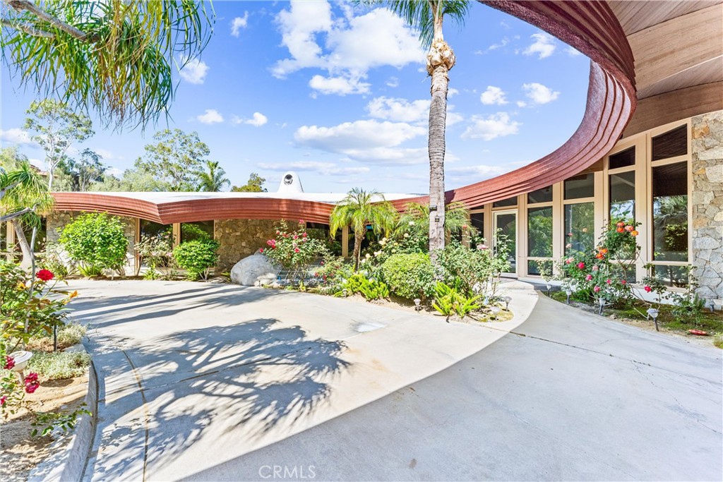 2360 Boulder Bluffs Court
