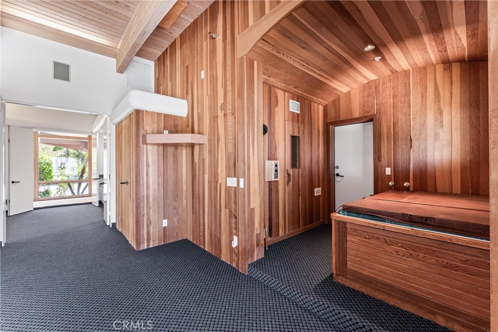 2360 Boulder Bluffs Court