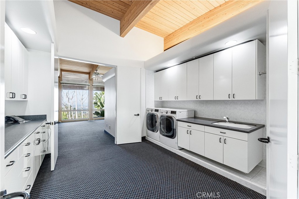 2360 Boulder Bluffs Court