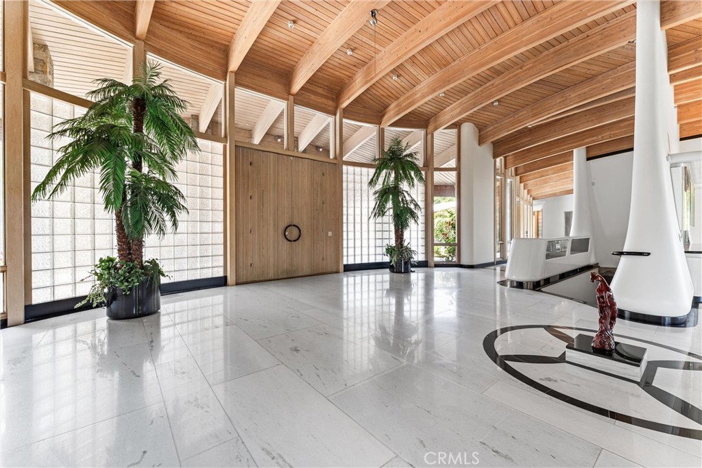 2360 Boulder Bluffs Court