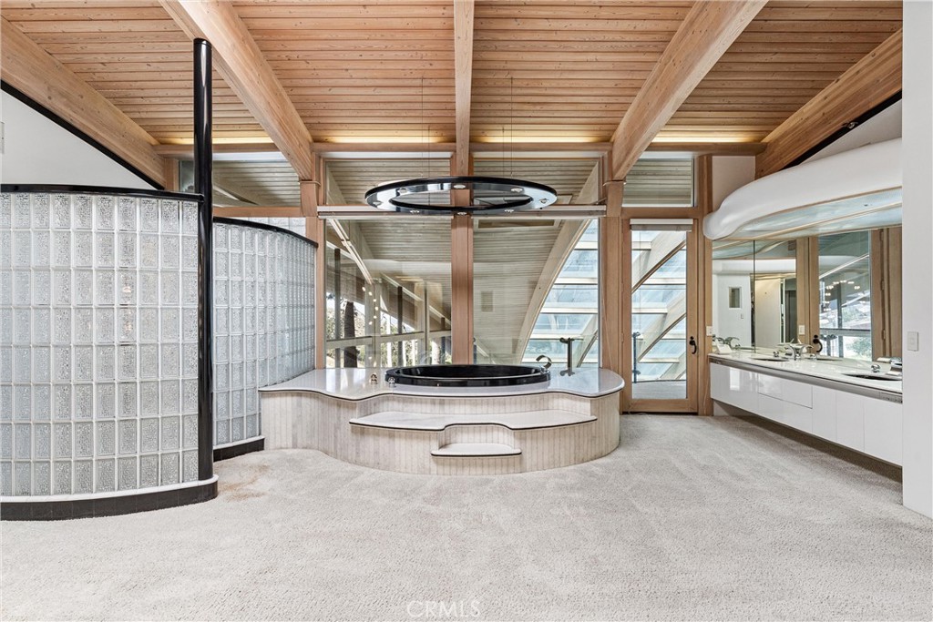 2360 Boulder Bluffs Court
