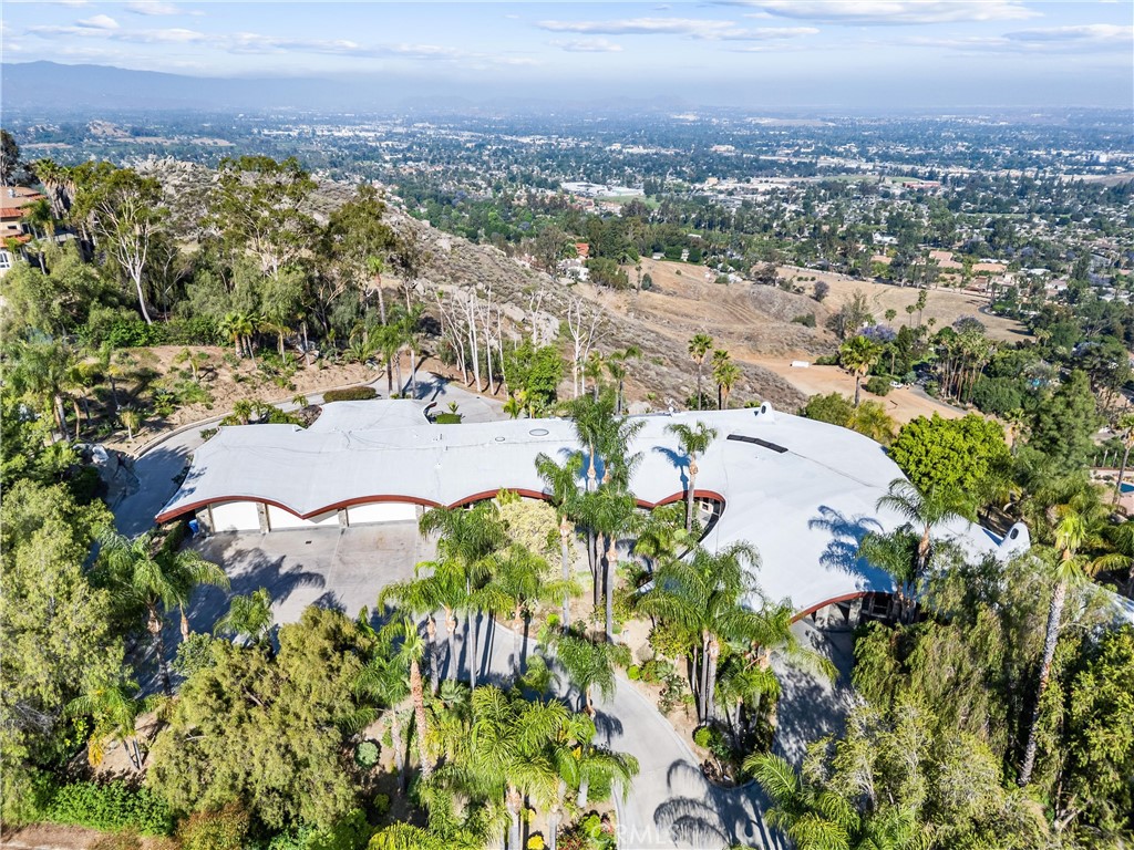 2360 Boulder Bluffs Court