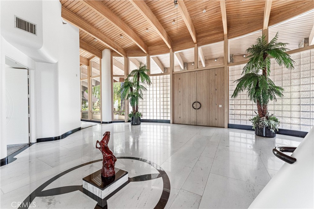 2360 Boulder Bluffs Court