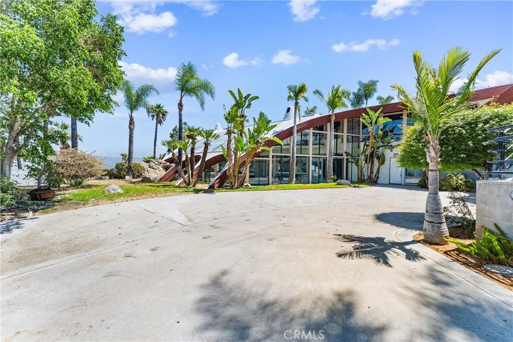 2360 Boulder Bluffs Court
