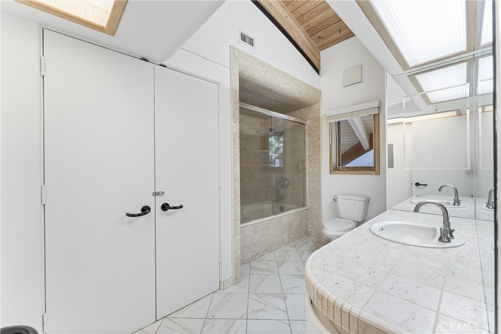 2360 Boulder Bluffs Court