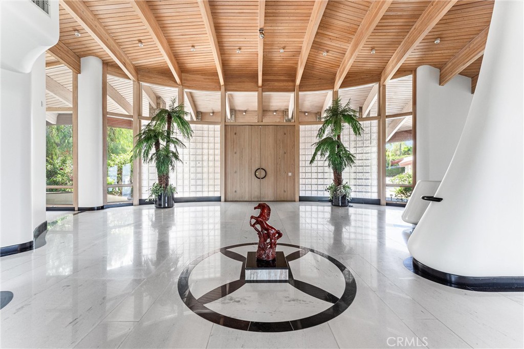 2360 Boulder Bluffs Court