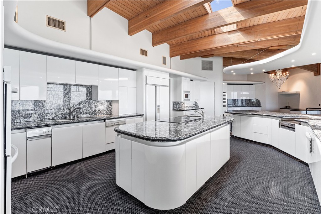 2360 Boulder Bluffs Court