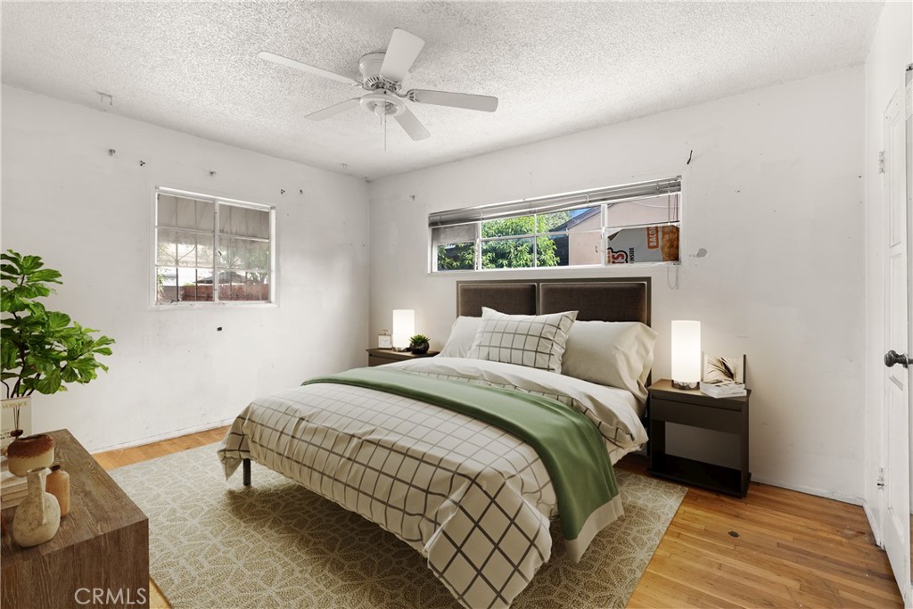 1450 Pepper Tree Lane