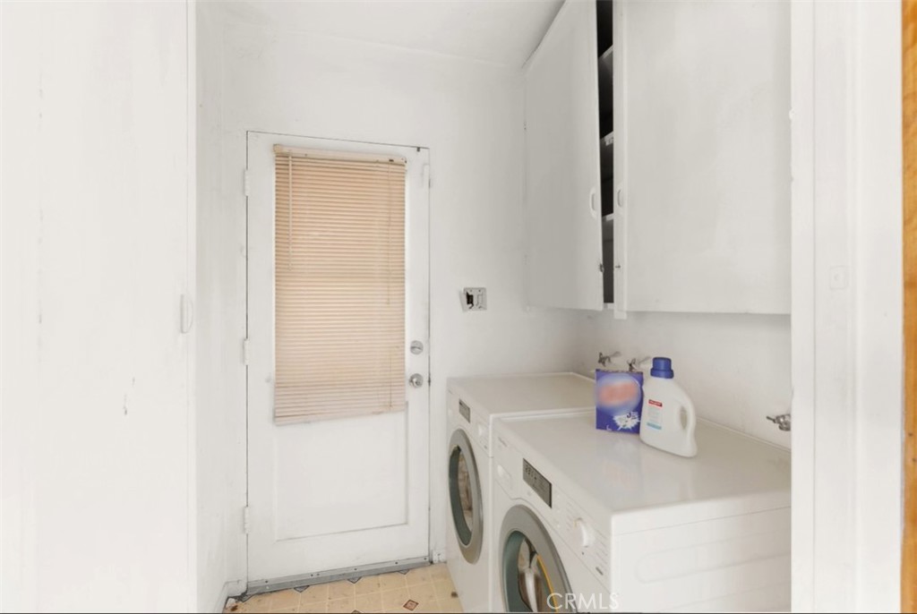 1450 Pepper Tree Lane