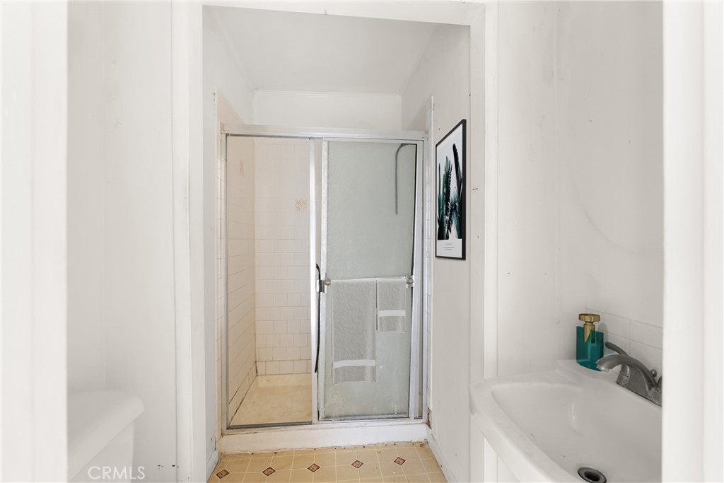 1450 Pepper Tree Lane