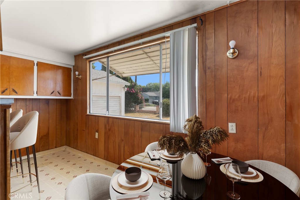 1450 Pepper Tree Lane