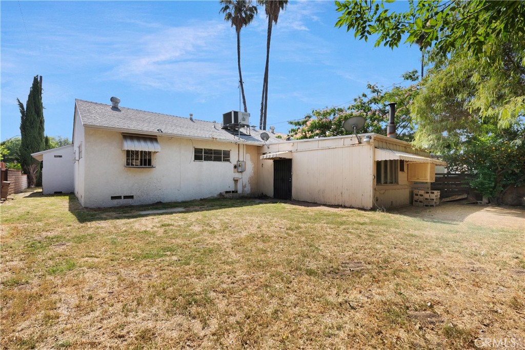 1450 Pepper Tree Lane