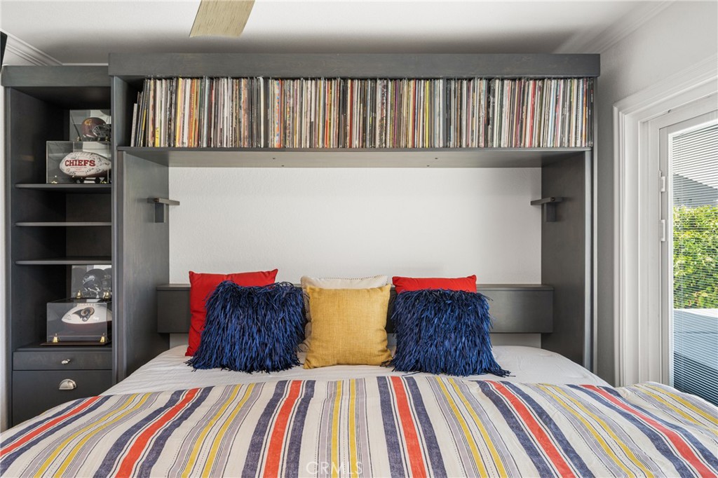 11822 Saint Mark Street