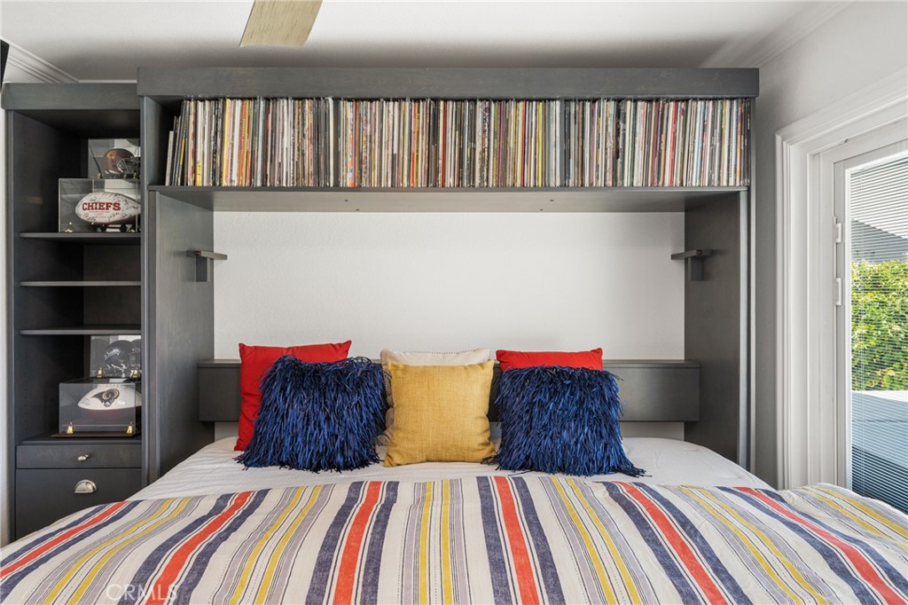 11822 Saint Mark Street