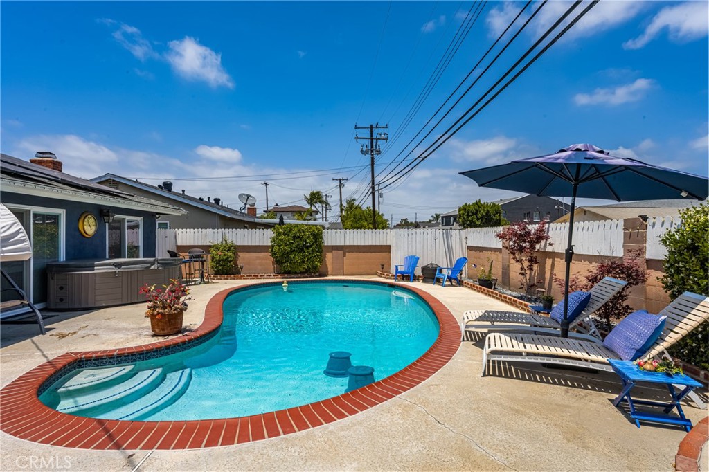 11822 Saint Mark Street