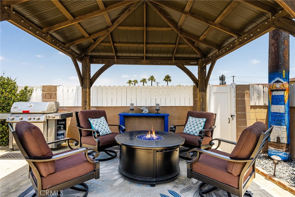 11822 Saint Mark Street