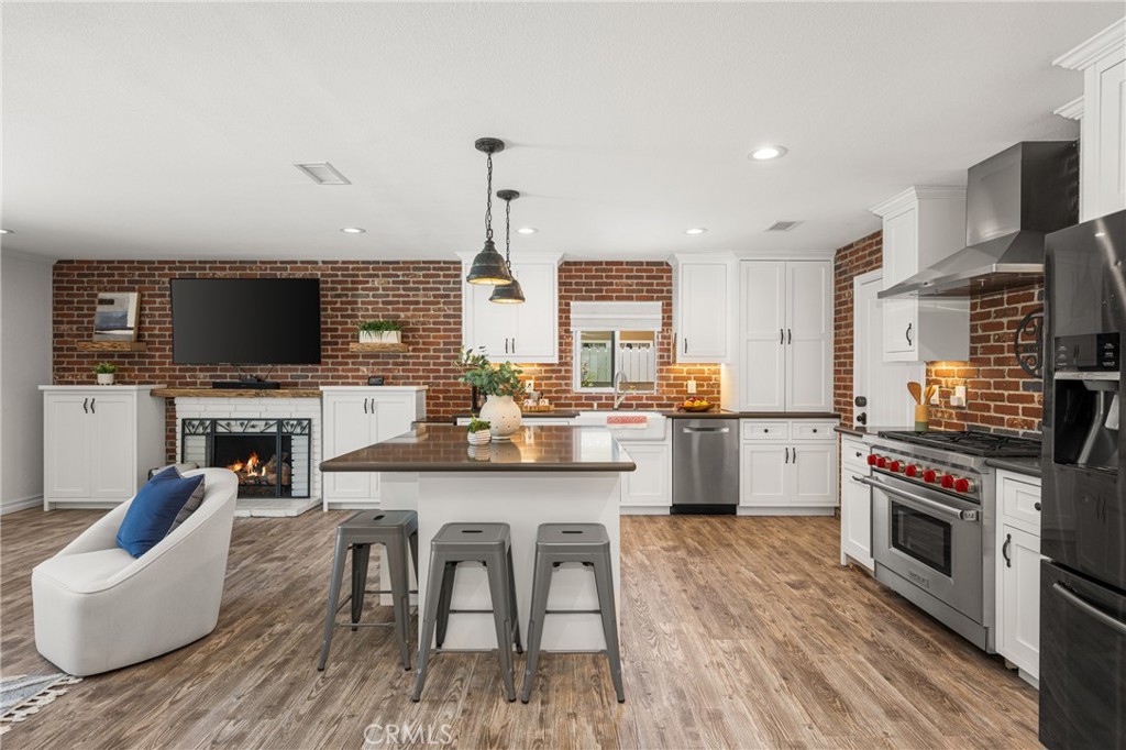 11822 Saint Mark Street