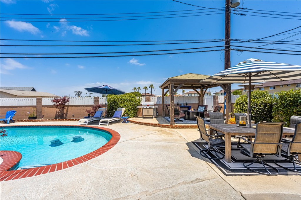 11822 Saint Mark Street