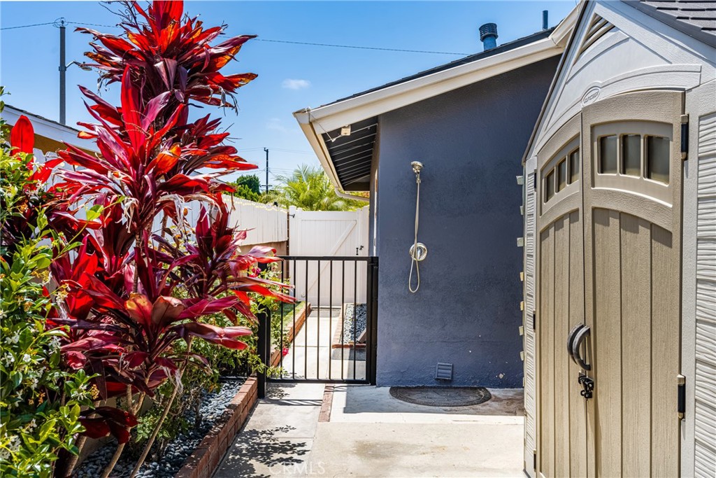 11822 Saint Mark Street