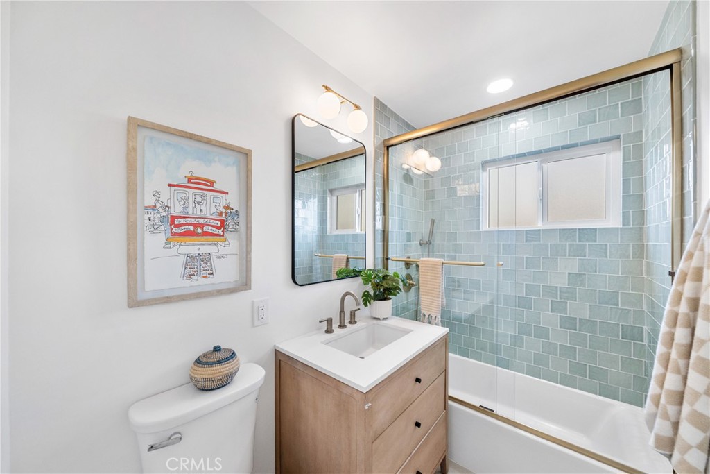 13141 Willamette Street