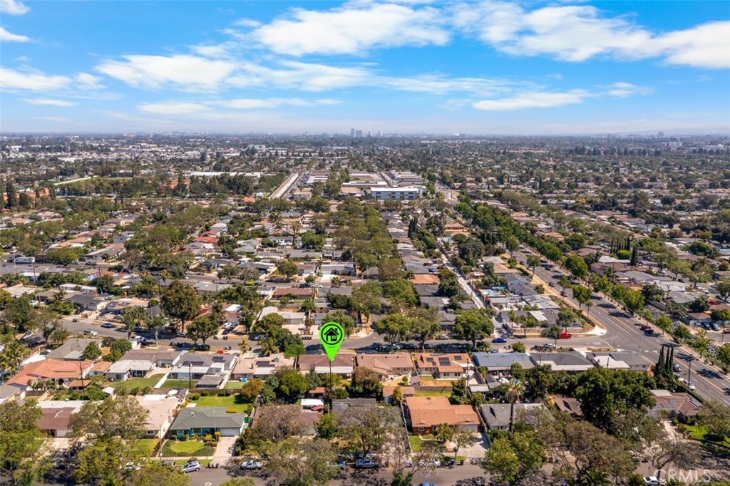 2006 W Wilshire Avenue
