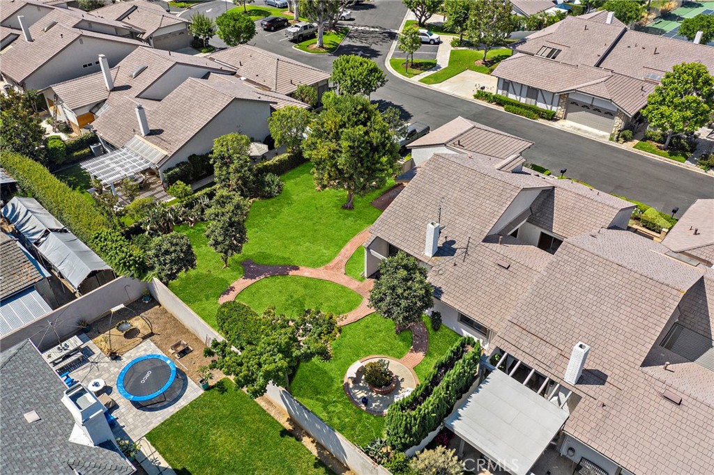 1061 Regis Way