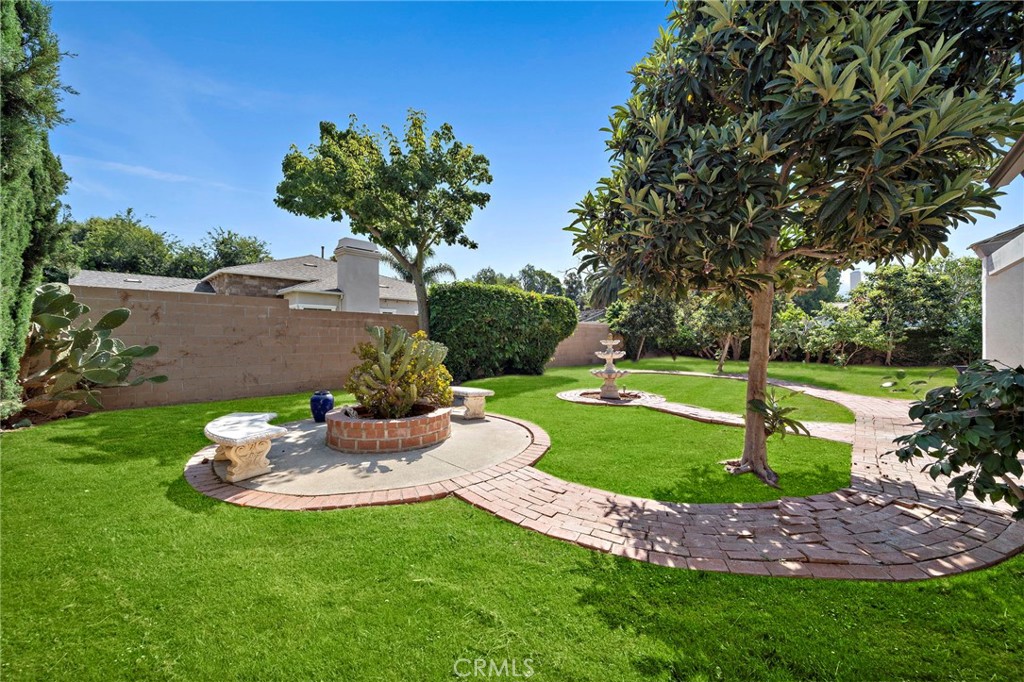 1061 Regis Way