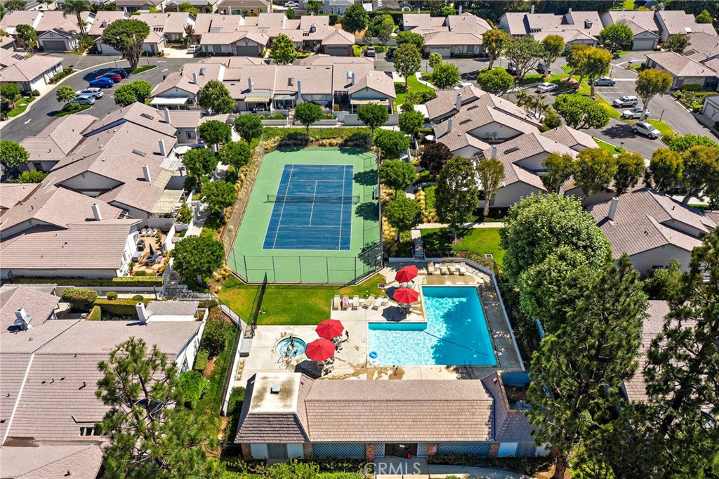 1061 Regis Way