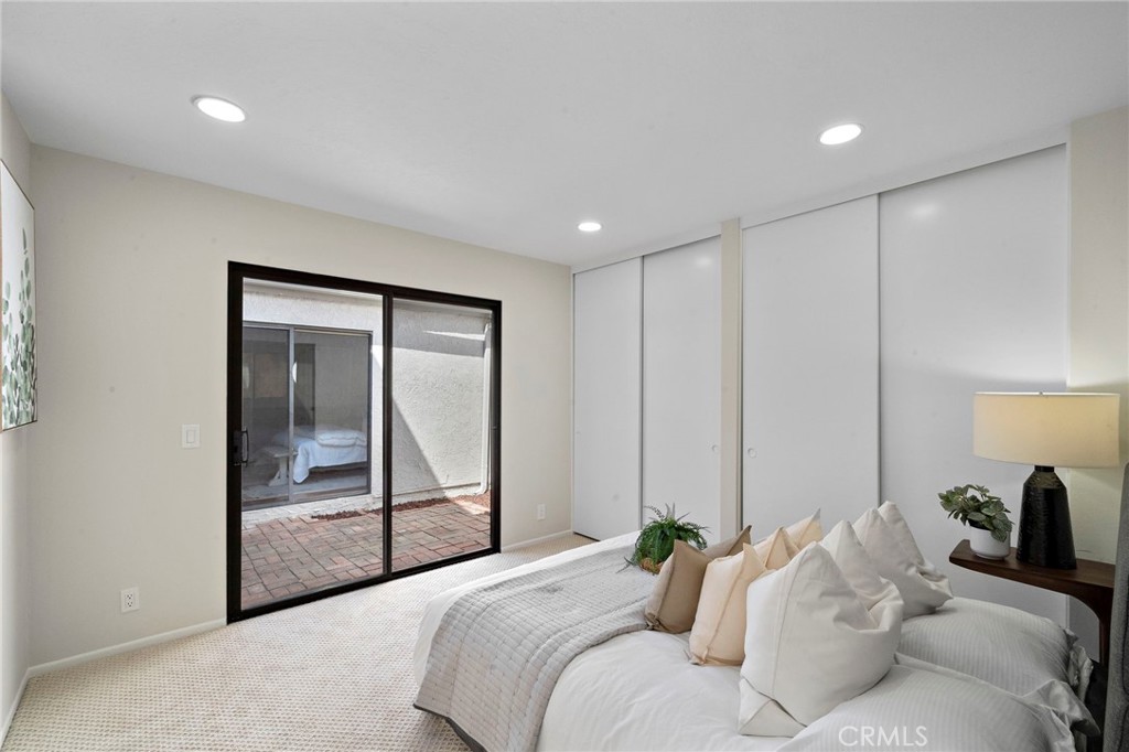 1061 Regis Way