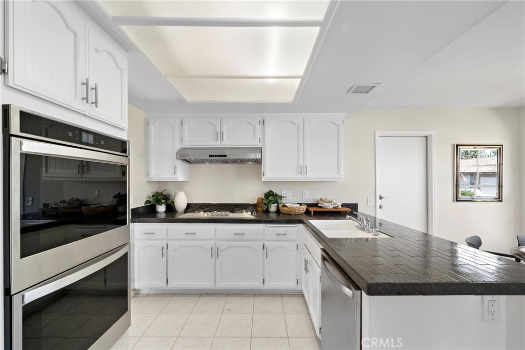 1061 Regis Way