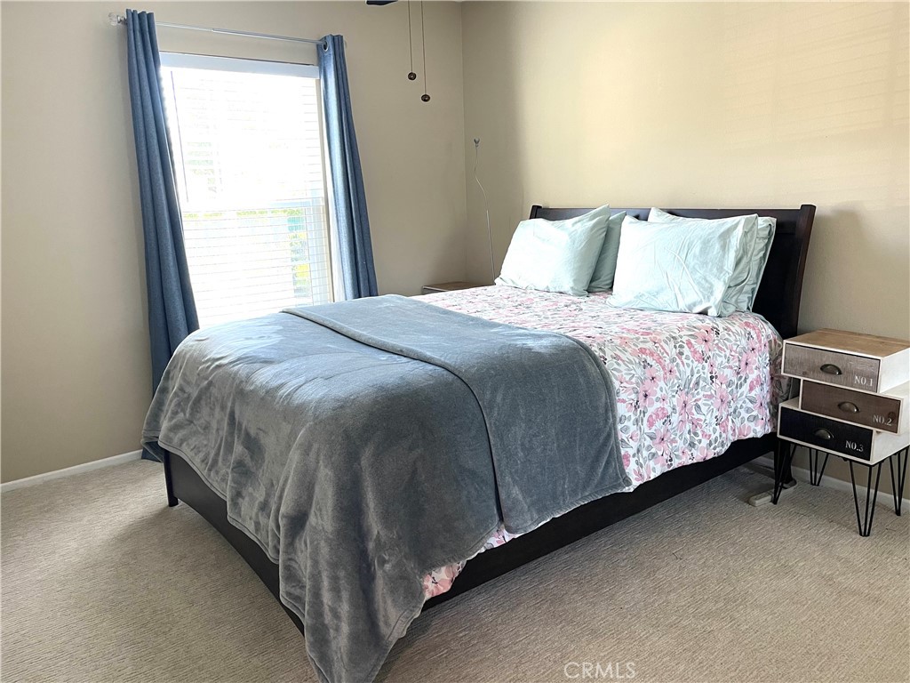 8835 E Fallbrook Way