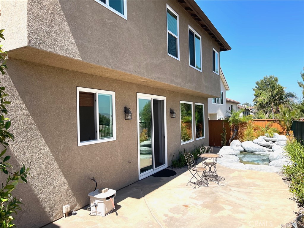 8835 E Fallbrook Way