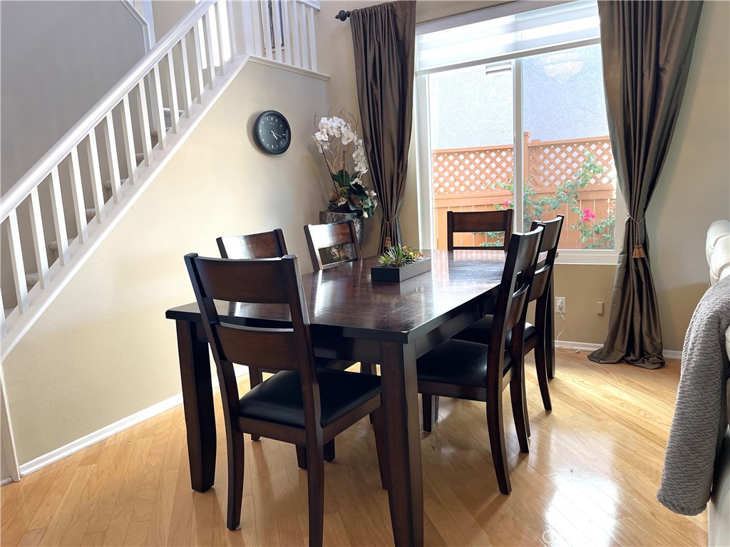 8835 E Fallbrook Way