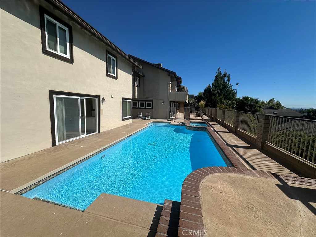 18831 Winnwood Lane