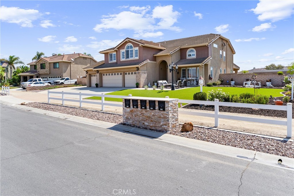 2571 Stetson Drive